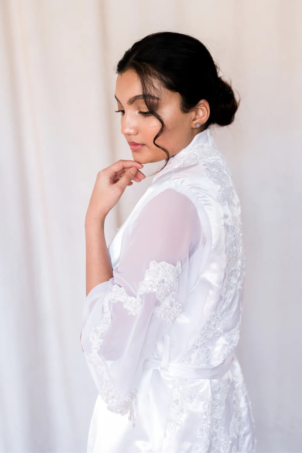 Bestselling Signature Robe + DressBox Shipping Service Included